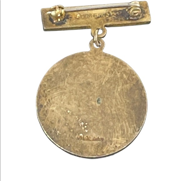 Vintage 1949 Red Cross Nurses service brooch STERLING silver Red white enamel - Picture 4 of 6